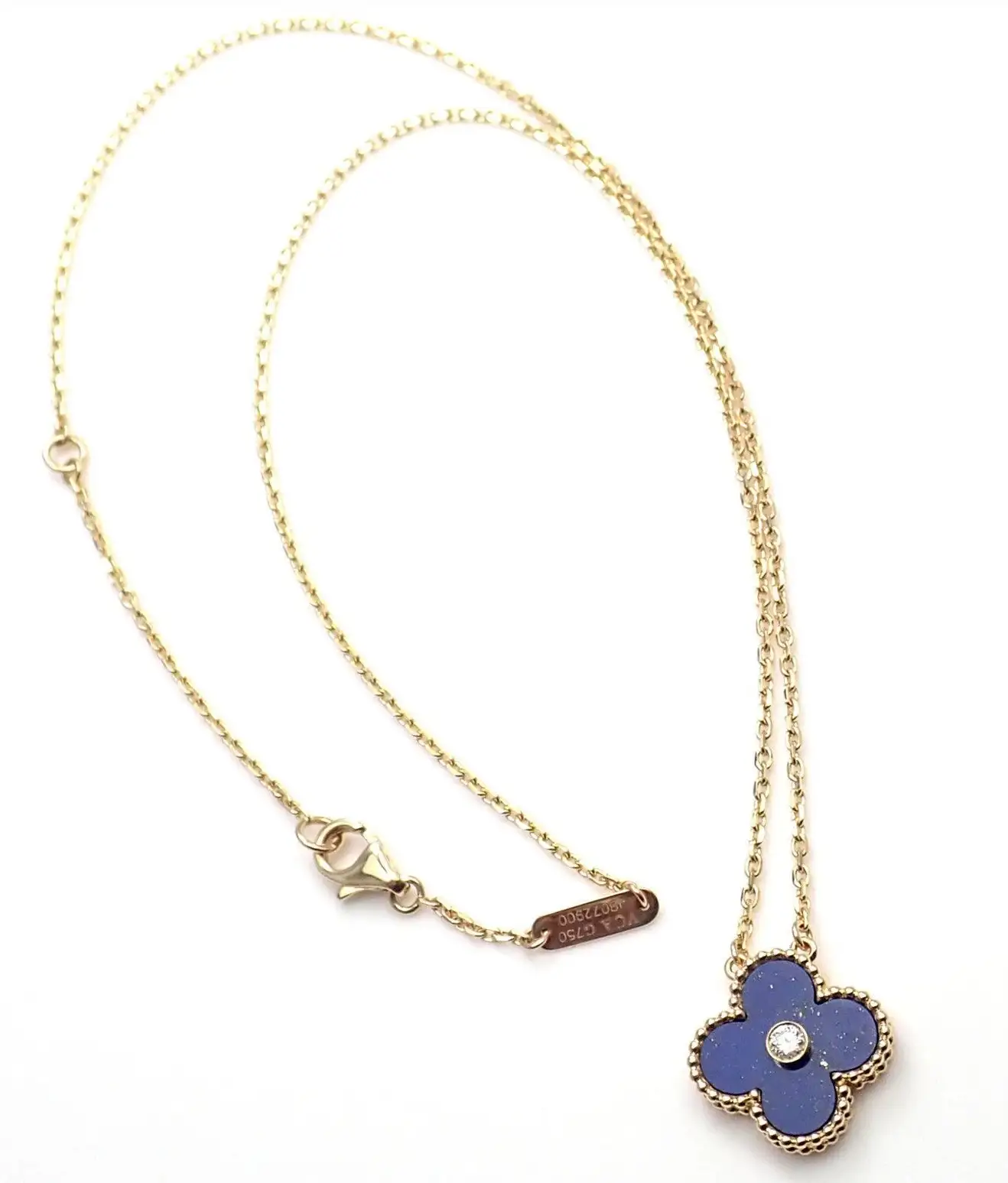Van Cleef & Arpels Vintage Alhambra 2010 Holiday Necklace Yellow Gold Necklace 9