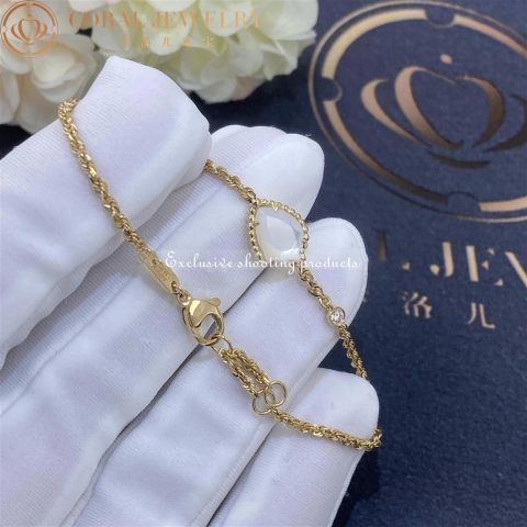 Boucheron serpent bohème bracelet JBT00808 xs motif4