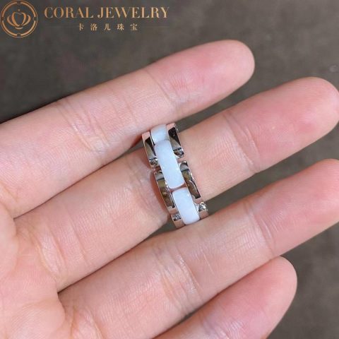 Chanel Ultra Ring Medium Version 18k White Gold White Ceramic J2642 Coral 18