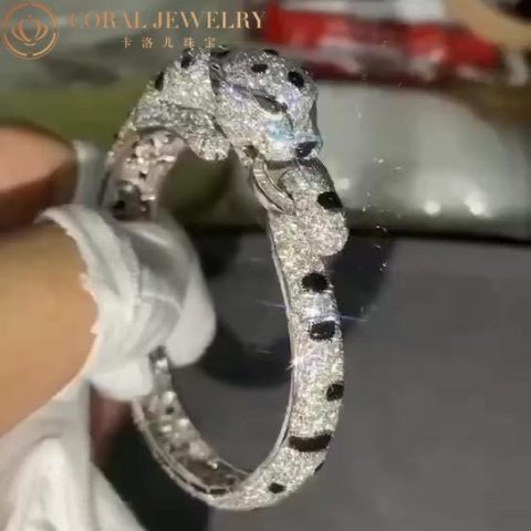 Cartier HP601197 Panthère De Cartier Bracelet 18k White Gold Onyx Emeralds and Diamonds 6