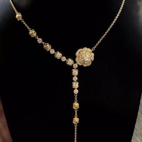 Chanel Bouton de J12058 Camélia Necklace 18k Yellow Gold Diamonds 5