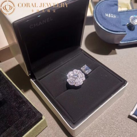 Chanel Camélia Contraste Blanc Ring in White Gold and 5CT Emerald-cut Diamond Ring 11