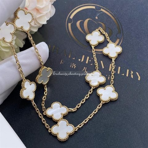 Van Cleef & Arpels VCARA42800 Vintage Alhambra Necklace 10 Motifs Yellow Gold Mother-of-pearl 7