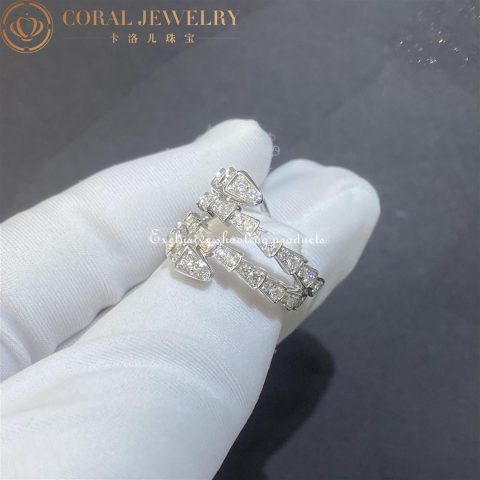 Bulgari 358360 Serpenti Viper 18 kt white gold earrings set with pavé diamonds 8