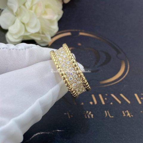 Van Cleef & Arpels VCARO3Y900 Perlée diamonds ring 3 rows Yellow gold Diamond ring 6