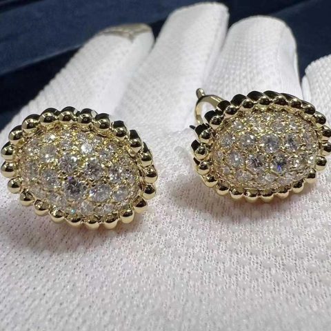 Van Cleef & Arpels VCARP7UW00 Perlée diamonds pavé earrings 18K yellow gold Diamond earrings 4