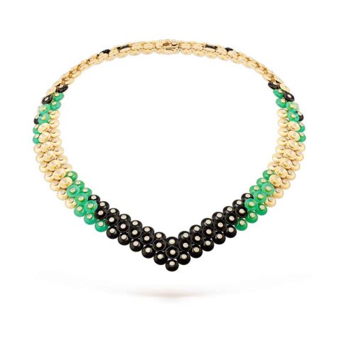 Van Cleef & Arpels VCARO7GH00 Bouton d’or necklace Yellow gold Chrysoprase Diamond Onyx necklace 1