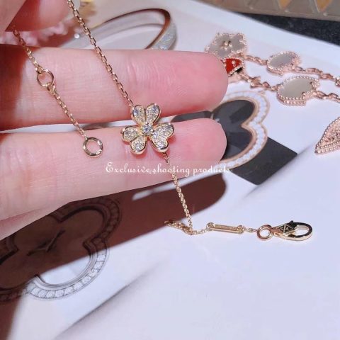 Van Cleef & Arpels VCARP24100 Frivole bracelet mini model Yellow gold Diamond bracelet 7