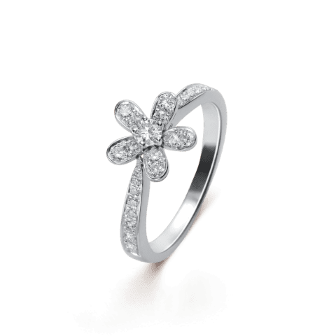 Van Cleef & Arpels VCARD23700 Socrate ring 1 flower White gold Diamond ring 1
