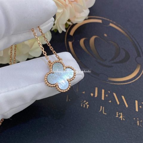 Van Cleef & Arpels Vintage Alhambra pendant VCARP4KK00 Rose gold Mother-of-pearl Necklaces 7