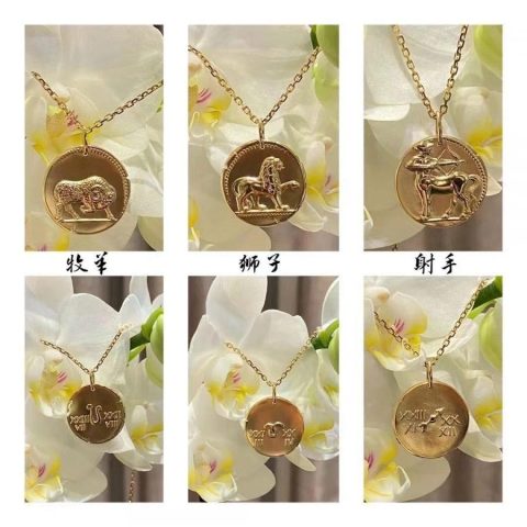 Van Cleef & Arpels VCARP7SX00 Zodiaque medal Cancri (Cancer) Yellow gold 8