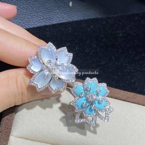 Van Cleef & Arpels VCARP7EP00 Hellébore Between the Finger Ring White gold Diamond Mother-of-pearl Turquoise Ring 17