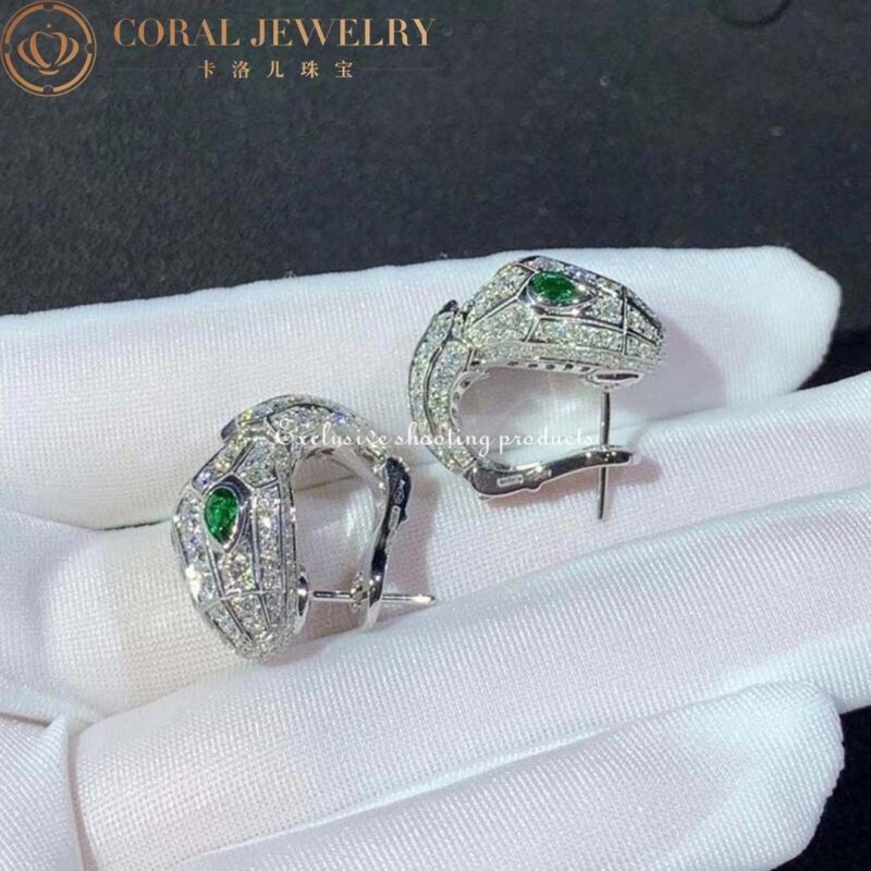 Bulgari Serpenti White Gold Earrings Set With Pave Diamonds And Two Emerald Eyes Ref 354702 Coral 108