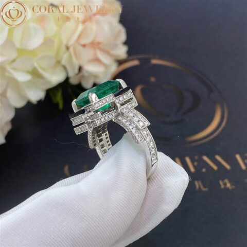 Chaumet Labyrinthe Ring White Gold Emerald With Onyx And Diamonds Coral 155