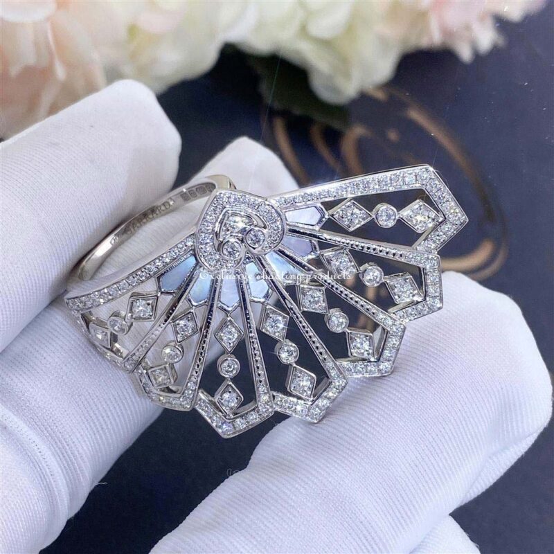 Garrard Fanfare Diamond And Mother Of Pearl Ring In 18ct White Gold 37