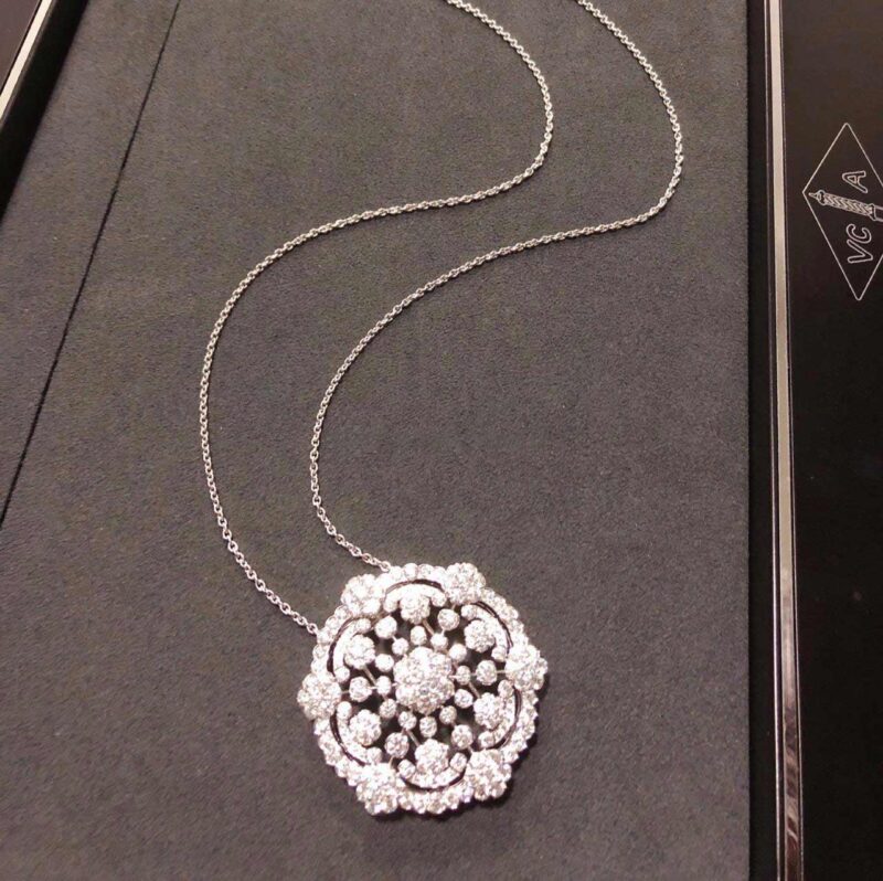 Van Cleef Arpels Snowflake Clip And Pendant Platinum Diamond Vcarp39900 Coral 62
