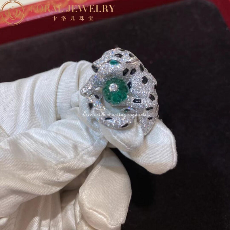 Cartier Panthère de H4252100 Cartier Ring Platinum Diamonds Emeralds Onyx 5