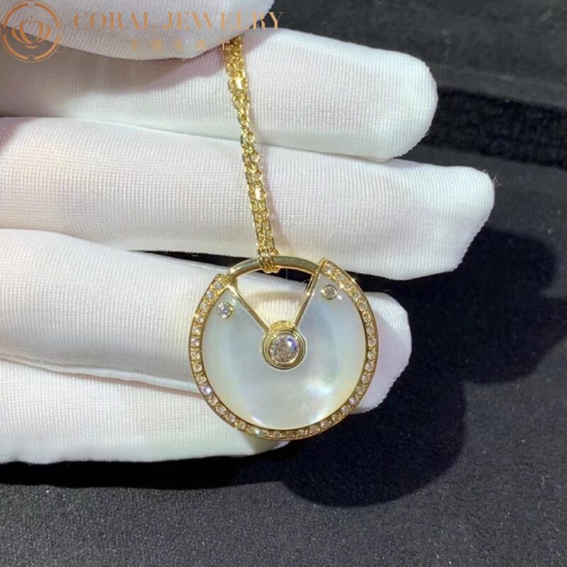 Cartier N3299008 Amulette De Cartier Necklace Medium Model Yellow Gold Diamonds White mother of pearl 2