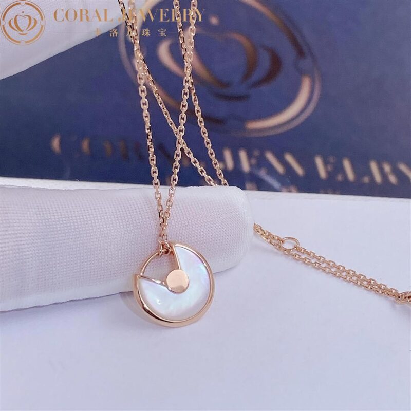 Cartier Amulette De B3047100 Cartier Necklace XS Model Yellow Gold White Mother-of-pearl 2