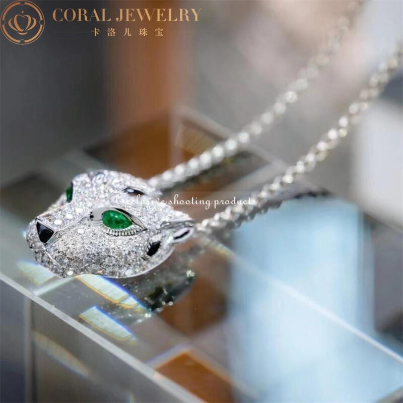 Cartier Panthère de N7424342 Cartier Necklace White Gold Onyx Emeralds Diamonds 9