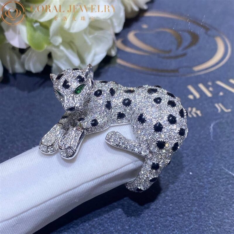 Cartier Panthère de H4226300 Cartier Ring Platinum Diamonds Emeralds Onyx 7