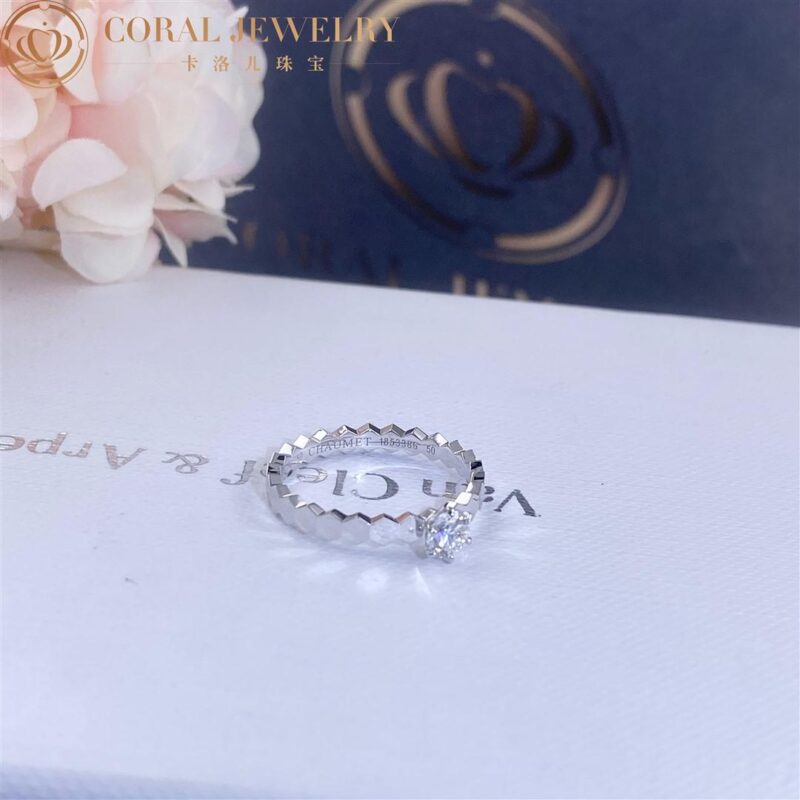 Chaumet Bee My Love Ring J4NC00-1 White gold diamond 7