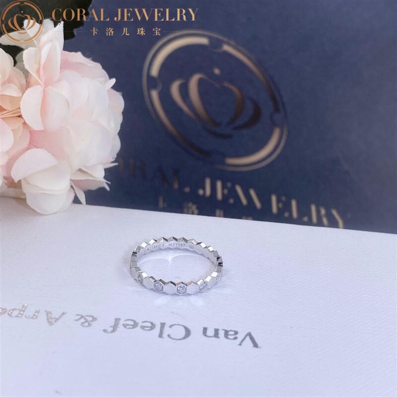 Chaumet Bee My Love Ring 081890 White gold diamonds 2.5 mm 3
