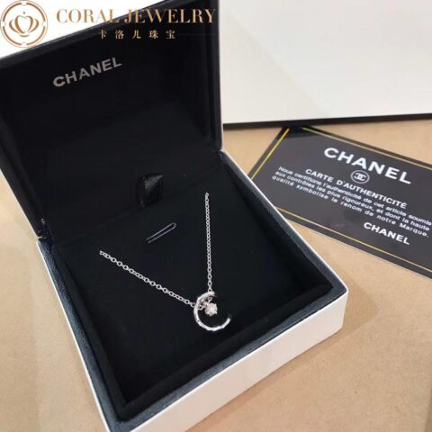 Chanel Coco Crush J12104 Necklace Quilted Motif 18k White Gold Diamonds 9