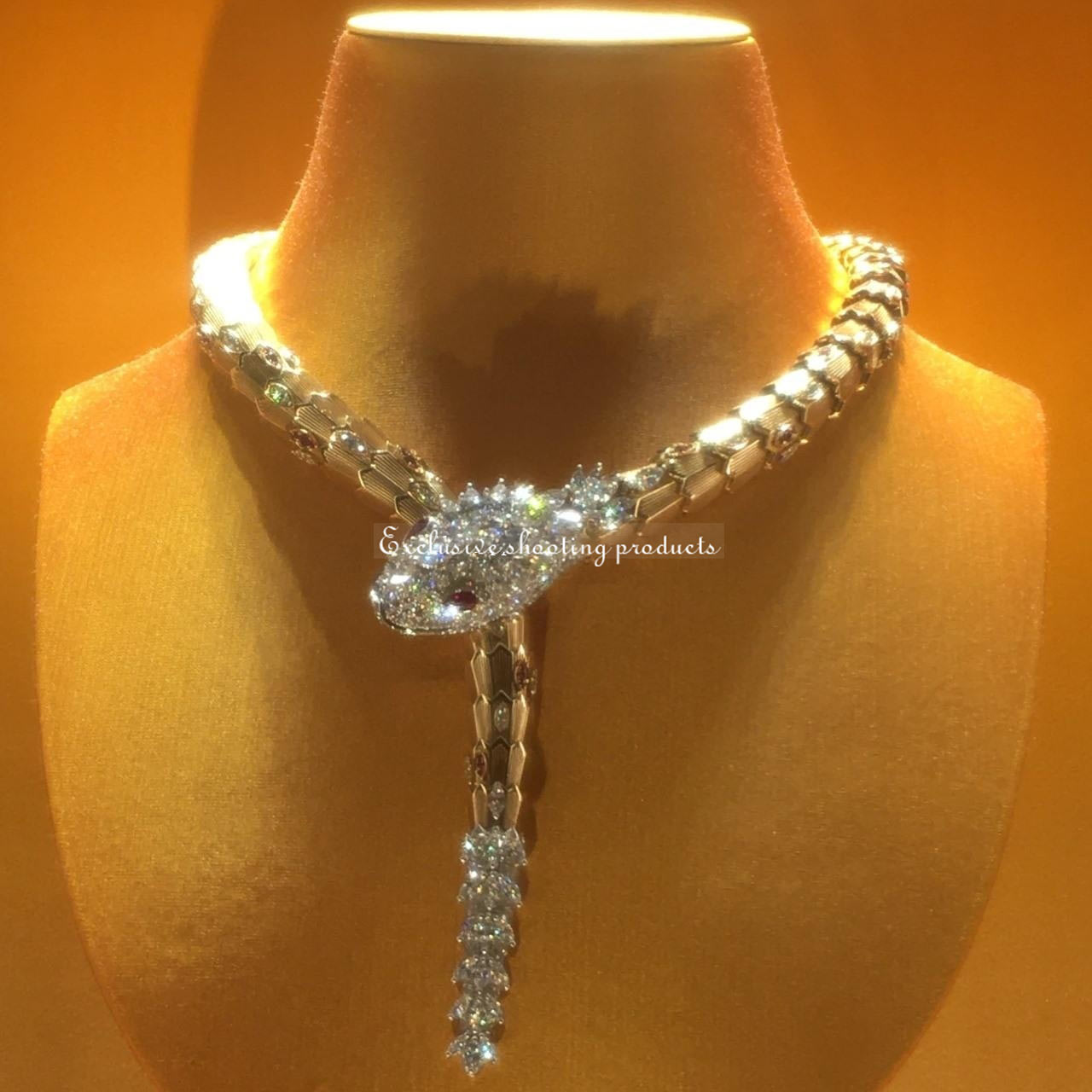 Bulgari Serpenti 261454 Necklace Diamond Ruby Gold - coral jewelry
