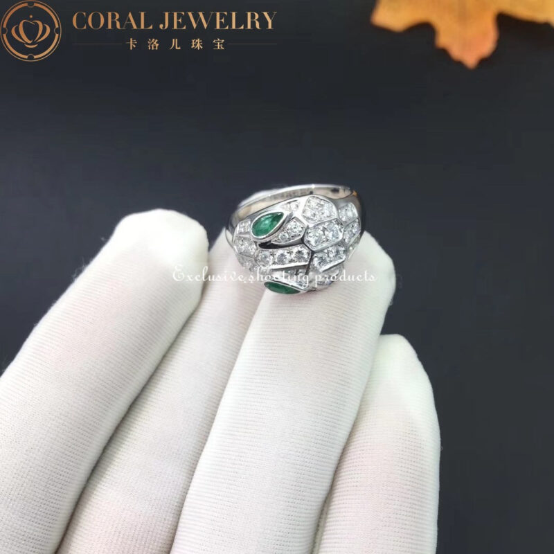 Bulgari Serpenti AN858255 18 kt white gold ring set with Emeralds eyes and pavé diamonds 3