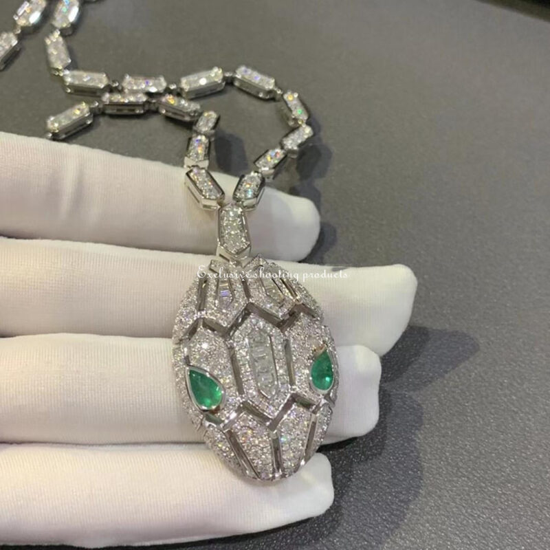 Bulgari Serpenti necklace Diamond & emerald eyes necklace 5