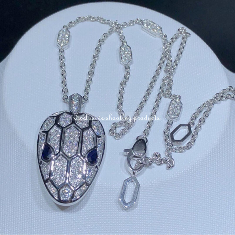 Bulgari Serpenti 353529 necklace in 18 kt white gold set with blue sapphire eyes and pavé diamonds 6