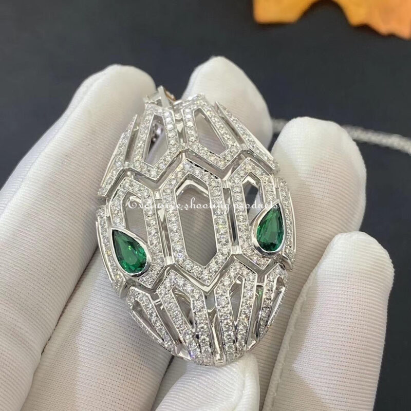 Bulgari Serpenti 352752 necklace in 18 kt white gold set with emerald eyes and pavé diamonds 6