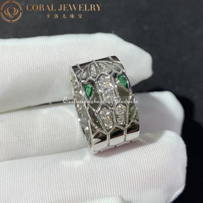 Bulgari Serpenti AN857663-WG Seduttori white Gold Diamond and Emeralds Ring 6