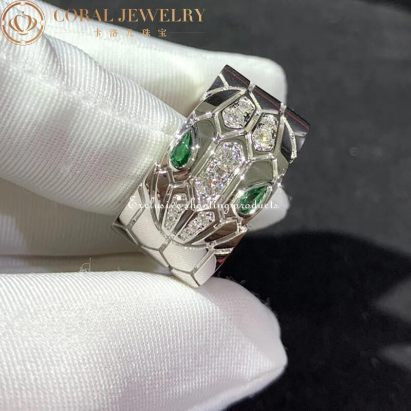 Bulgari Serpenti AN857663-WG Seduttori white Gold Diamond and Emeralds Ring 3