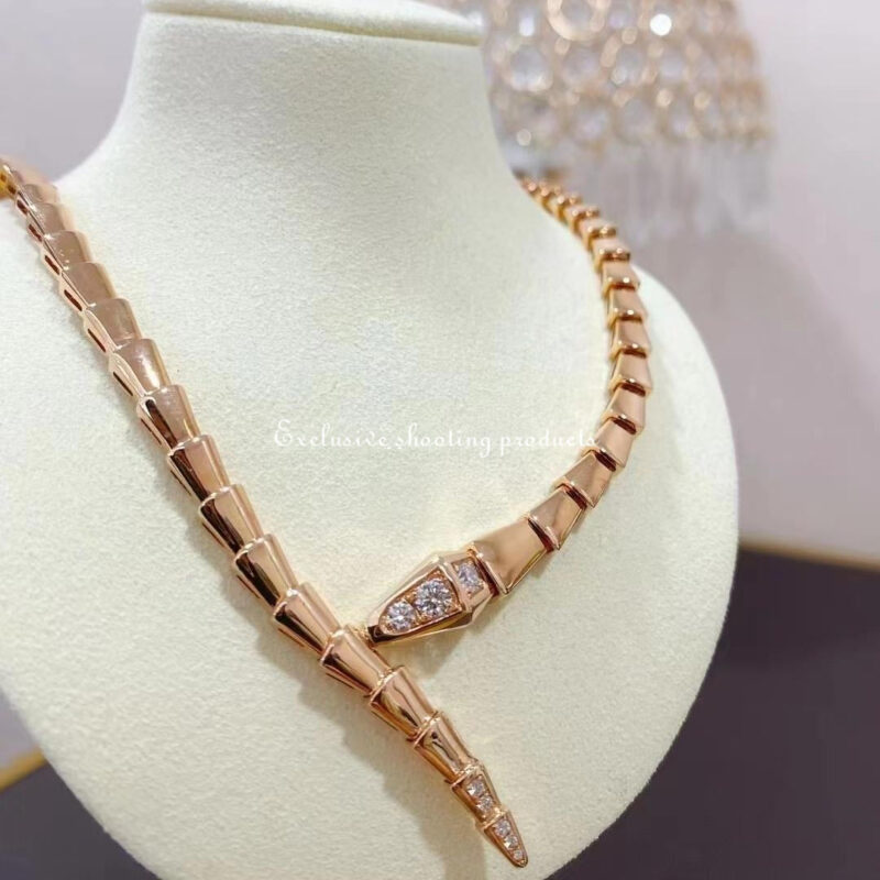 Bulgari Serpenti Viper 357864 18 kt rose gold necklace set with demi-pavé diamonds 14