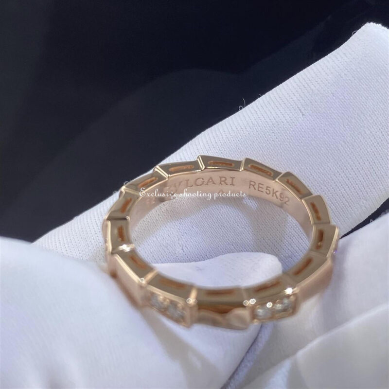 Bulgari Serpenti Viper 353277 band ring in 18 kt rose gold set with demi-pavé diamonds 5