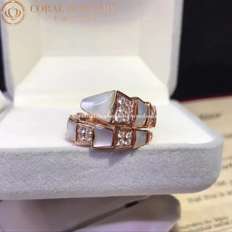 Bulgari Serpenti 350668 Viper one-coil ring in 18 kt rose gold set with mother-of-pearl elements and pavé diamonds 5