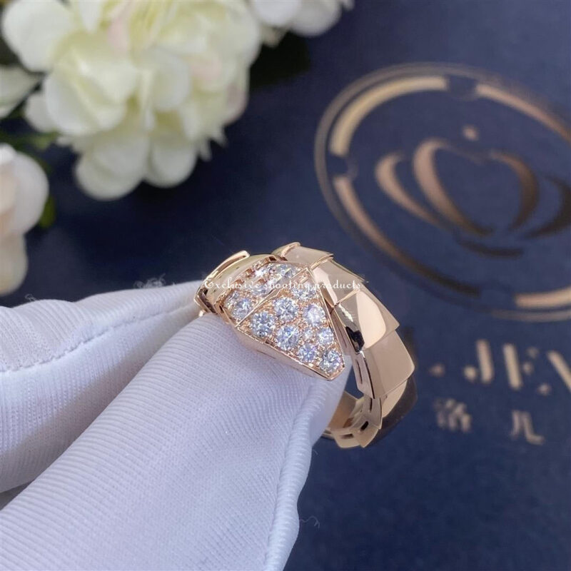 Bulgari Serpenti 345218 Viper one-coil ring in 18 kt rose gold set with pavé diamonds on the head 4