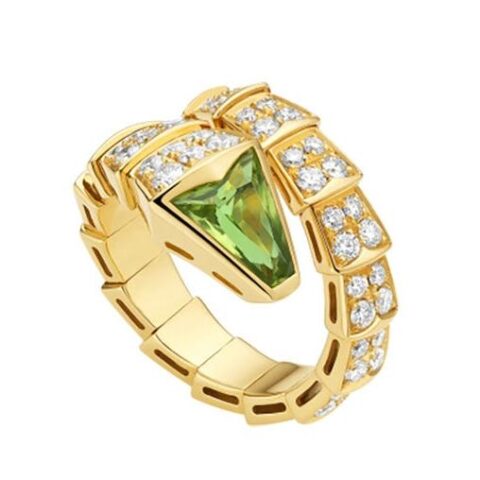 Bulgari Serpenti AN856157 Viper one-coil ring in 18 kt yellow gold set with peridot elements and pavé diamonds 1