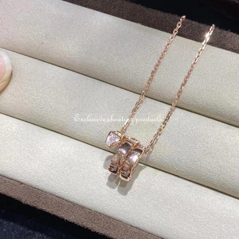 Bulgari Serpenti Viper 357794 pendant necklace in 18 kt rose gold set with demi-pavé diamonds 1