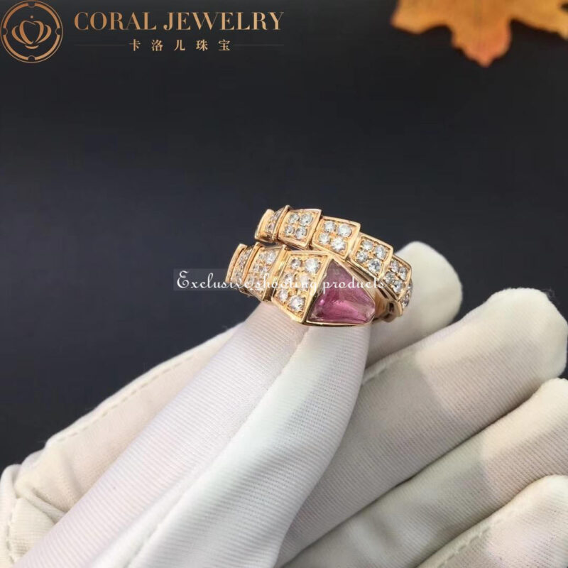 Bulgari 347594-RG Serpenti Viper ring in 18 kt rose gold set with full pavé diamonds and a rubellite on the head 5