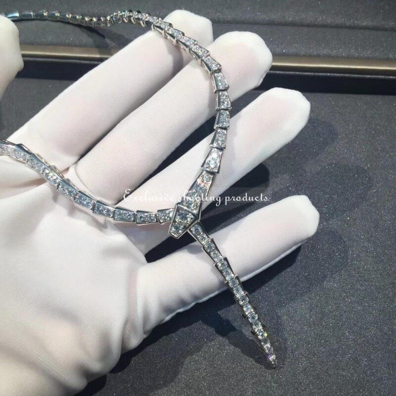 Bulgari Serpenti 351090 Viper slim necklace in 18 kt white gold set with full pavé diamonds 5