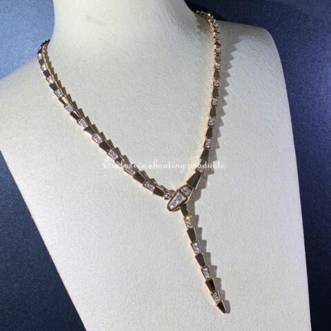 Bulgari Serpenti Viper 353037 thin necklace in 18 kt rose gold set with demi pavé diamonds 8