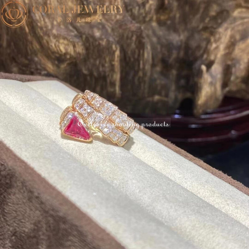 Bulgari Serpenti 347594 Viper two-coil ring in 18 kt rose gold set with full pavé diamonds and a rubellite on the head 10