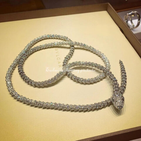 Bulgari Serpenti 261226 necklace in white gold paved diamond luxury necklace high jewelry 12