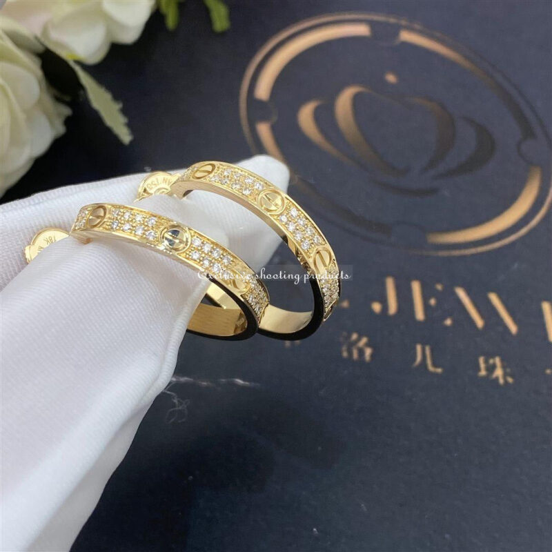 Cartier Love Earrings N8515192 Yellow Gold 5