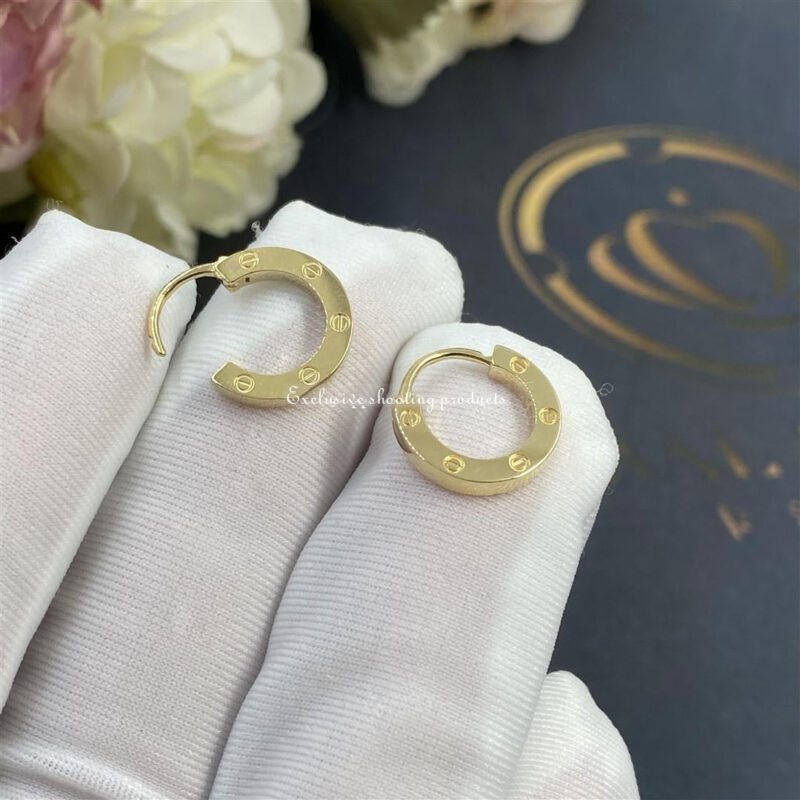 Cartier Love Single B8301423 Earring Yellow Gold 2