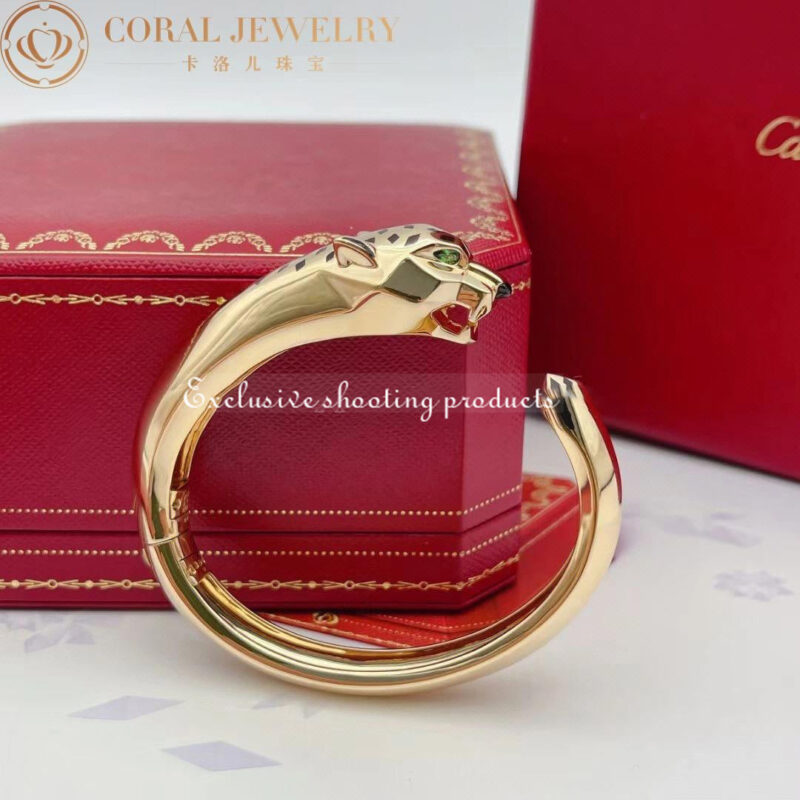 Cartier Panthère De N6033402 Cartier Bracelet 18K Yellow Gold Black Lacquer. Tsavorite Garnets Onyx 8