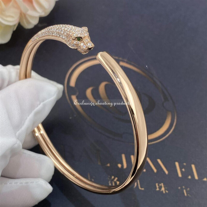 Cartier Panthère DeN6717917 Cartier Bracelet Rose Gold Onyx Emeralds Diamonds 4